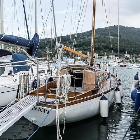 B&B Vela D'Epoca Parvati By Portido Porto Venere Luaran gambar
