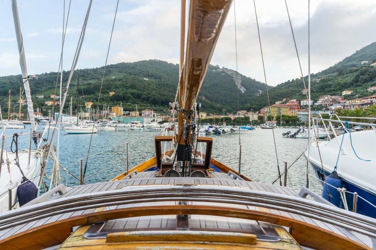 B&B Vela D'Epoca Parvati By Portido Porto Venere Luaran gambar