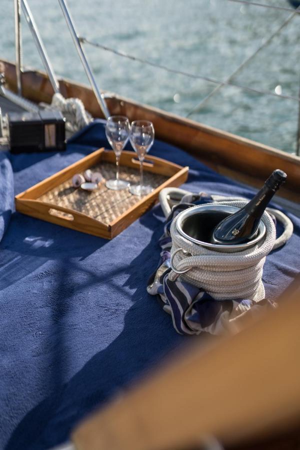 B&B Vela D'Epoca Parvati By Portido Porto Venere Luaran gambar