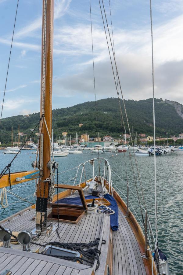 B&B Vela D'Epoca Parvati By Portido Porto Venere Luaran gambar
